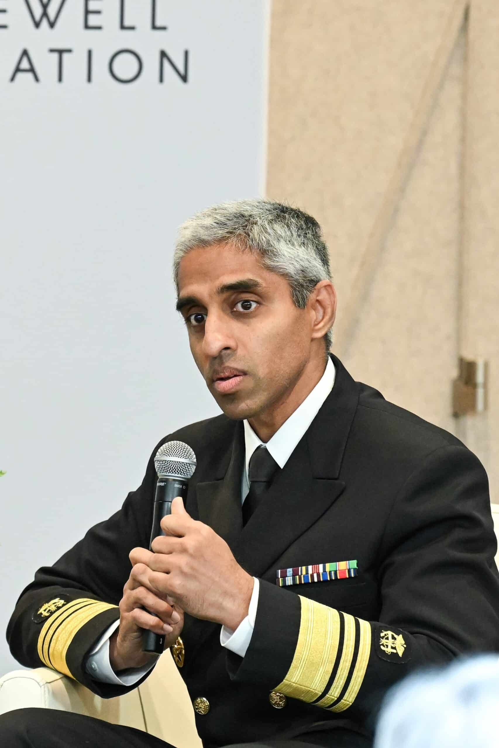 HHS सर्जन जनरल गन हिंसा सलाहकार वेबपेज को हटाने के लिए प्रकट होता है