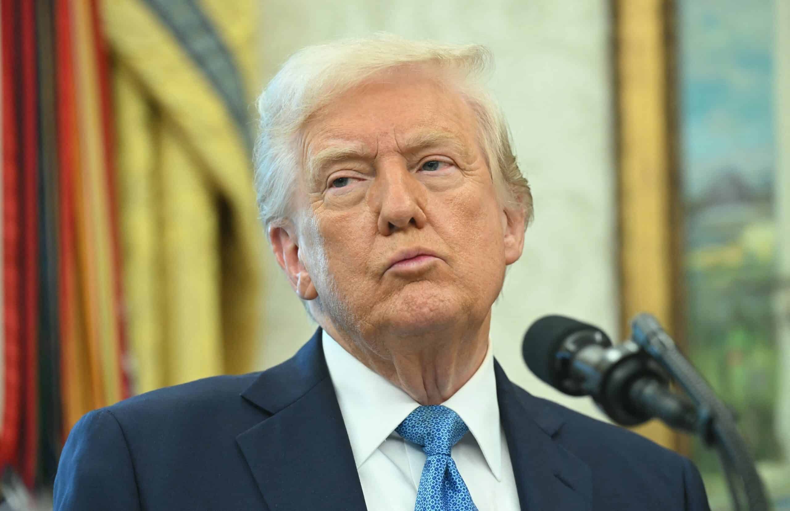 ट्रम्प के रूप में अमेरिकी स्टॉक रैली, व्यापार युद्ध में पिघलना संकेत देता है, टेस्ला शेयर्स सोअर