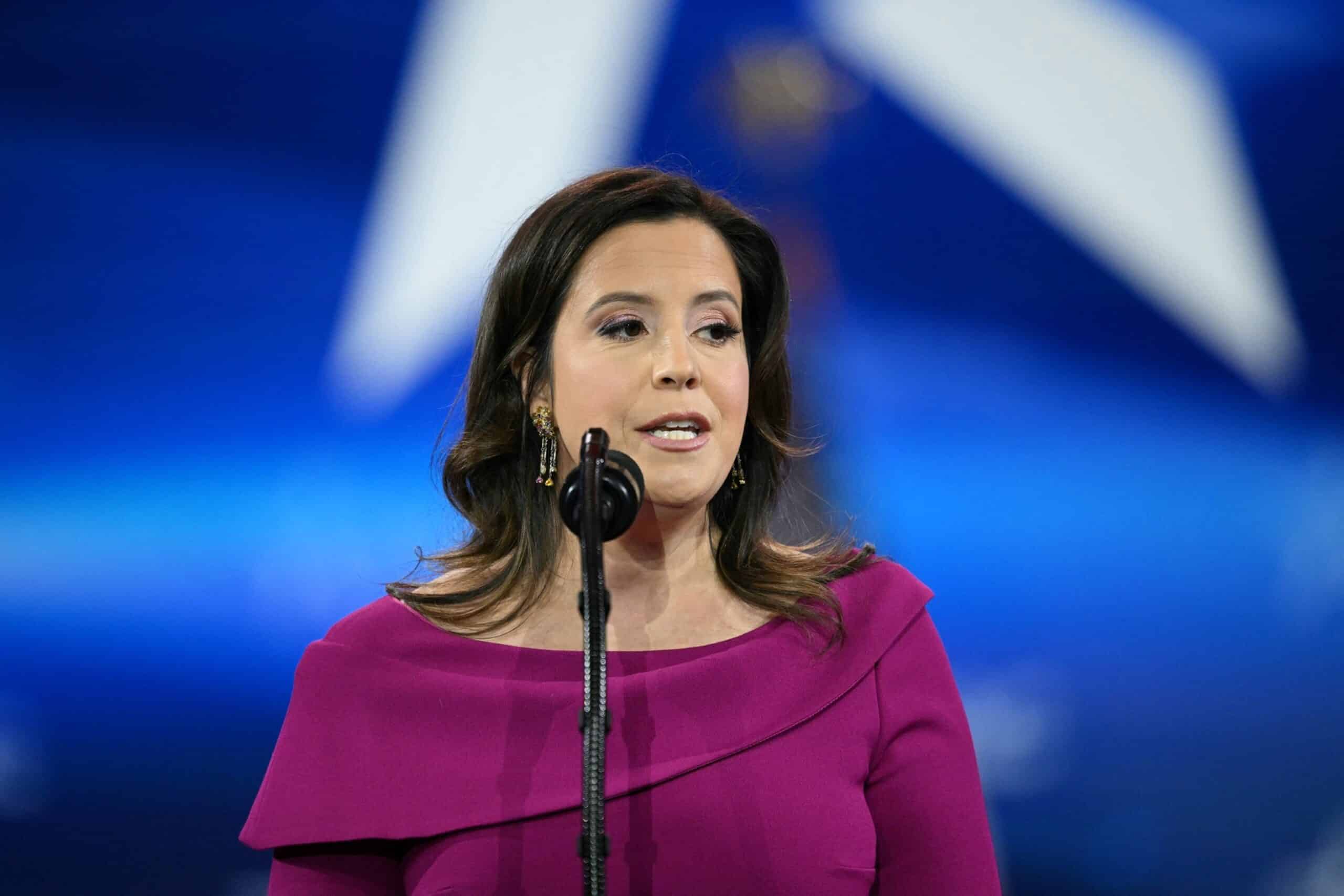 रेप। एलीस स्टेफानिक की आंखें न्यूयॉर्क के गवर्नर सीट 2026 में, सूत्रों का कहना है