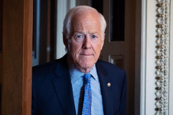 एफबीआई ने टेक्सास हाउस डेमोक्रेट्स के भागने का अनुरोध किया, सेन कॉर्निन कहते हैं