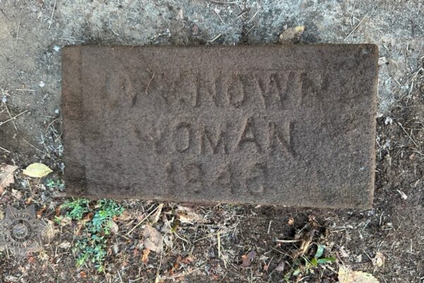 ओरेगन पुलिस ने 80 साल पुराने कोल्ड केस में विघटित महिला के आंशिक अवशेषों को ठीक किया